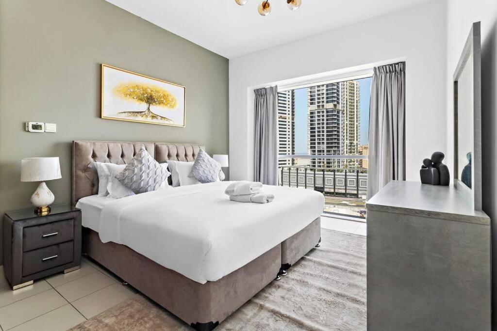 Stonetree - Marina Tower 1br - Marina Apartment *